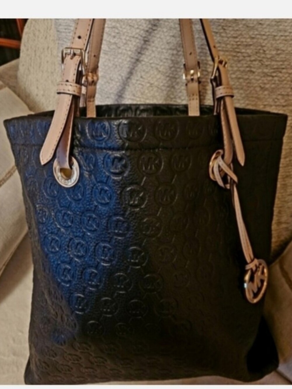 MICHAEL Michael Kors Jet Set Signature Black Embossed Leather Tote